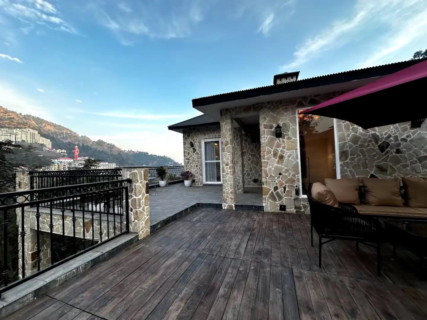 Deck — Outdoor Seating